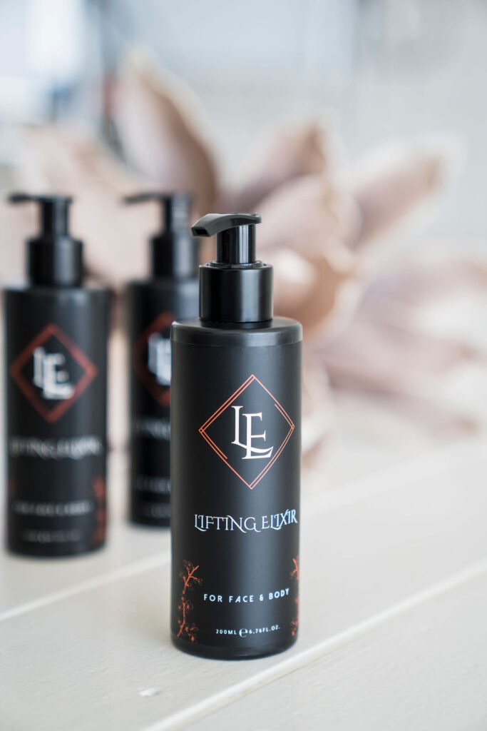 Zogan facelift Elixir. Jaapani noorendav näomassaaž ja näohooldus toode.